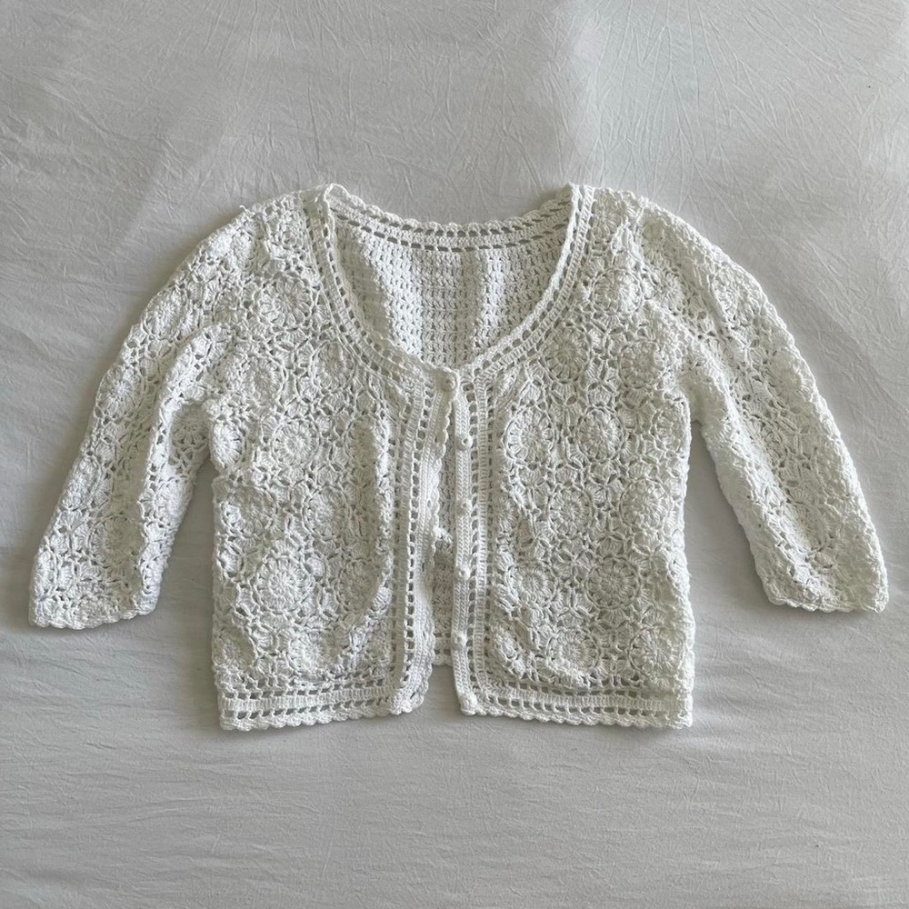White floral crochet cardigan